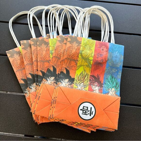 Dragon Ball Bert Gift Bags set of 12 - Picture 2 of 3